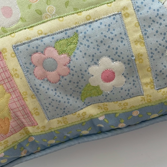 BLOSSOMS & BLOOMS Easter Pillow - Picture 7 of 9